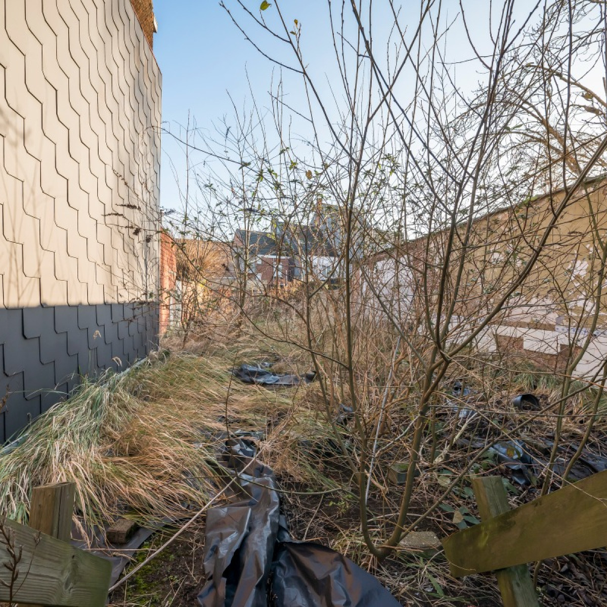 Dorp West - 42 - - 2070